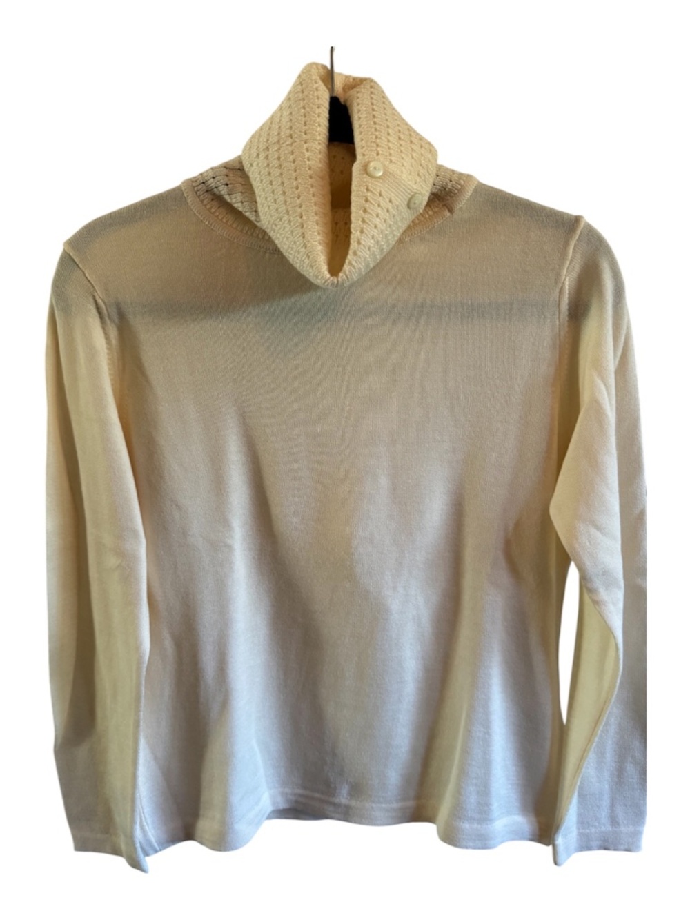 Cream Turtleneck sweater small